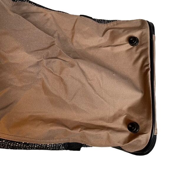 UNBRANDED Brown Black Mesh Medium Duffle Overnight Bag Storage NWOT Tan‎ - Picture 3 of 3